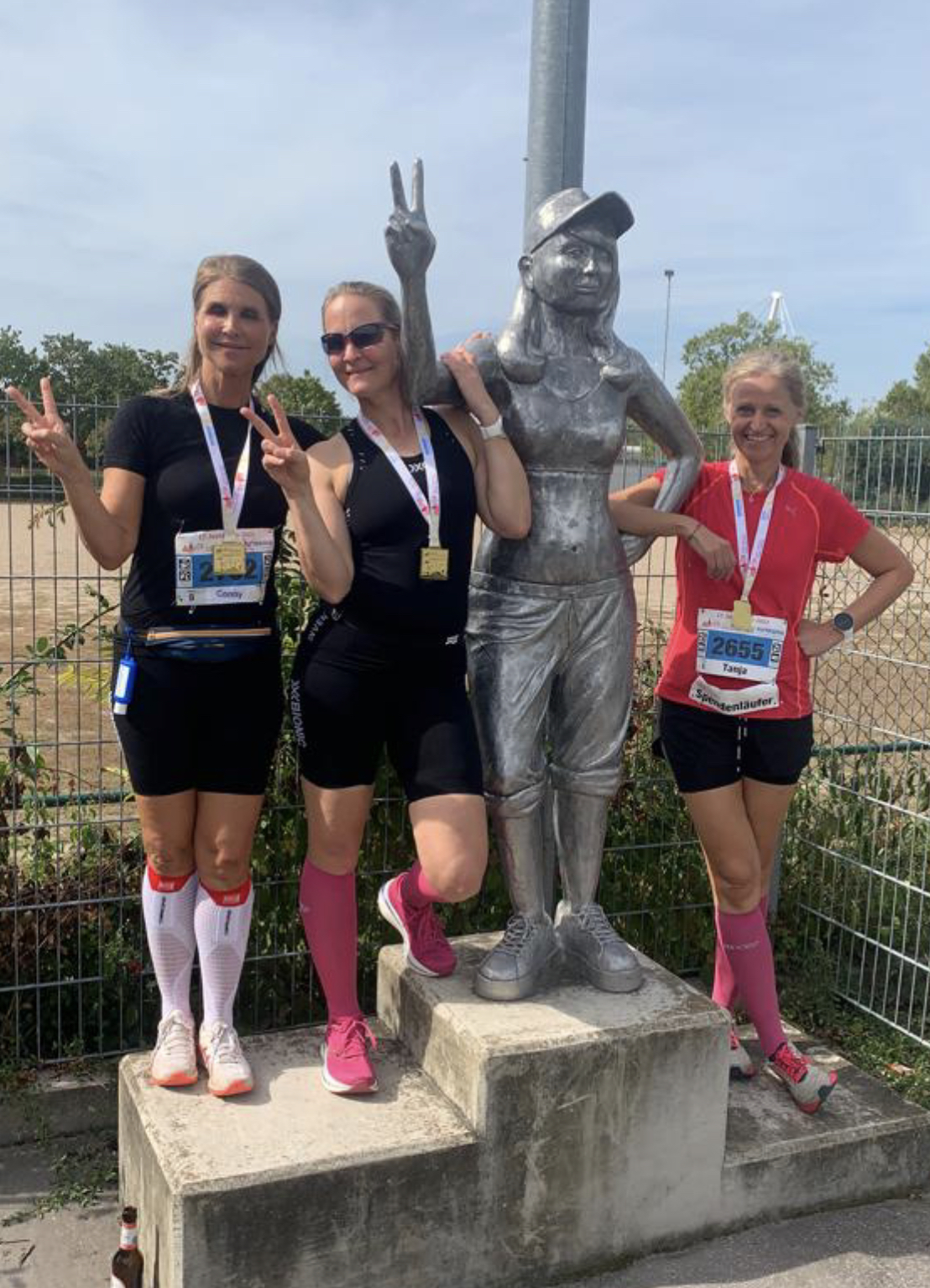 Conny, Claudia und Tanja in Karlsruhe